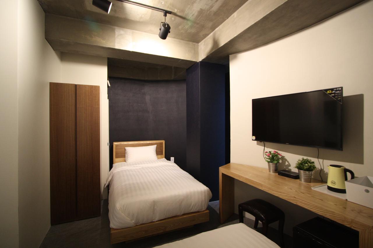 Nabi Hostel Seoul Exteriör bild