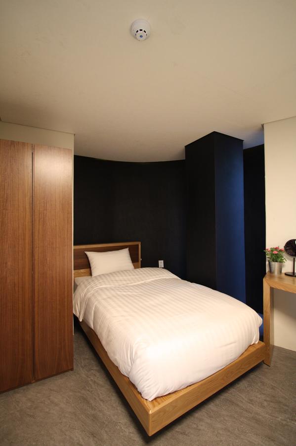 Nabi Hostel Seoul Exteriör bild